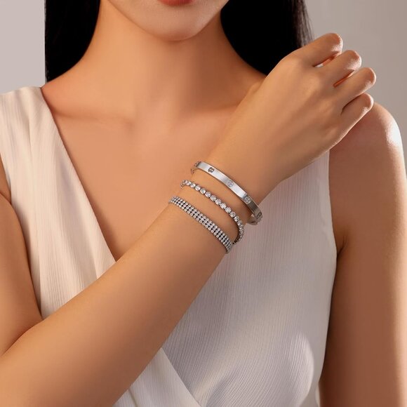 18K Gold Plated CZ Love Bangle Bracelet Set - Hypoallergenic & Adjustable - Picture 2 of 6